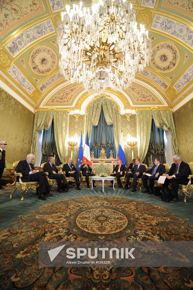 Vladimir Putin meets with Francois Hollande in the Kremlin