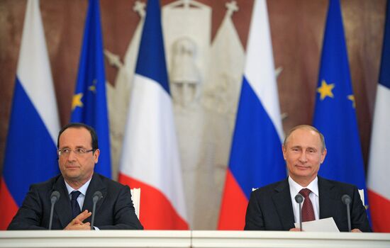 Vladimir Putin meets with Francois Hollande in the Kremlin
