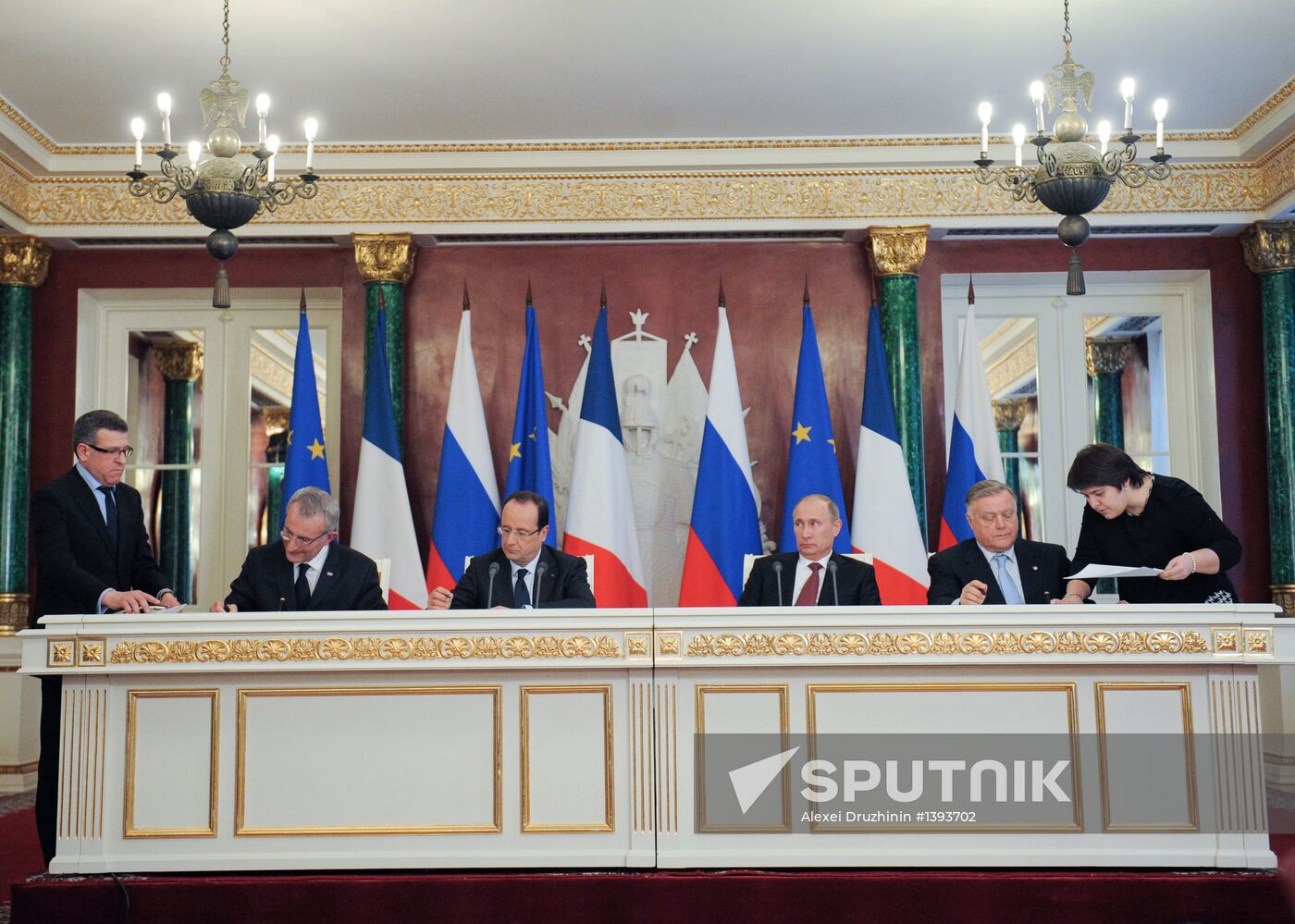 Vladimir Putin meets with Francois Hollande in the Kremlin
