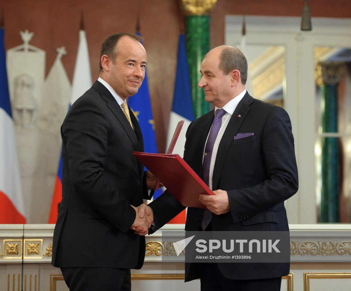 Vladimir Putin meets with Francois Hollande in the Kremlin