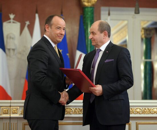 Vladimir Putin meets with Francois Hollande in the Kremlin