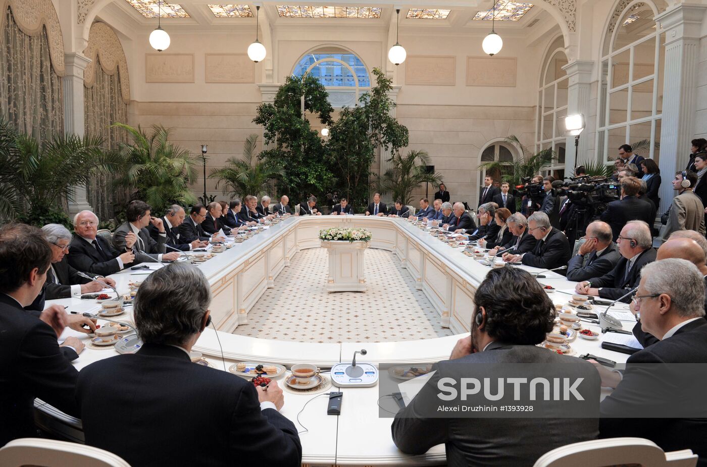 Vladimir Putin meets with Francois Hollande in the Kremlin