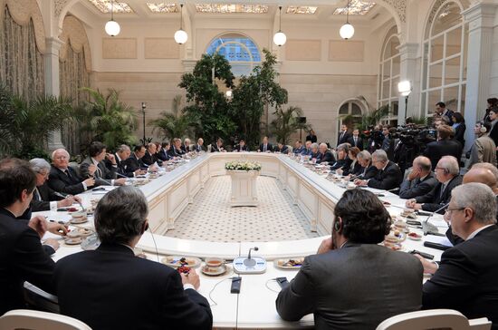 Vladimir Putin meets with Francois Hollande in the Kremlin