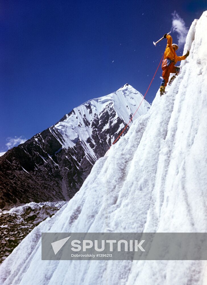 Mountaineer ascending
