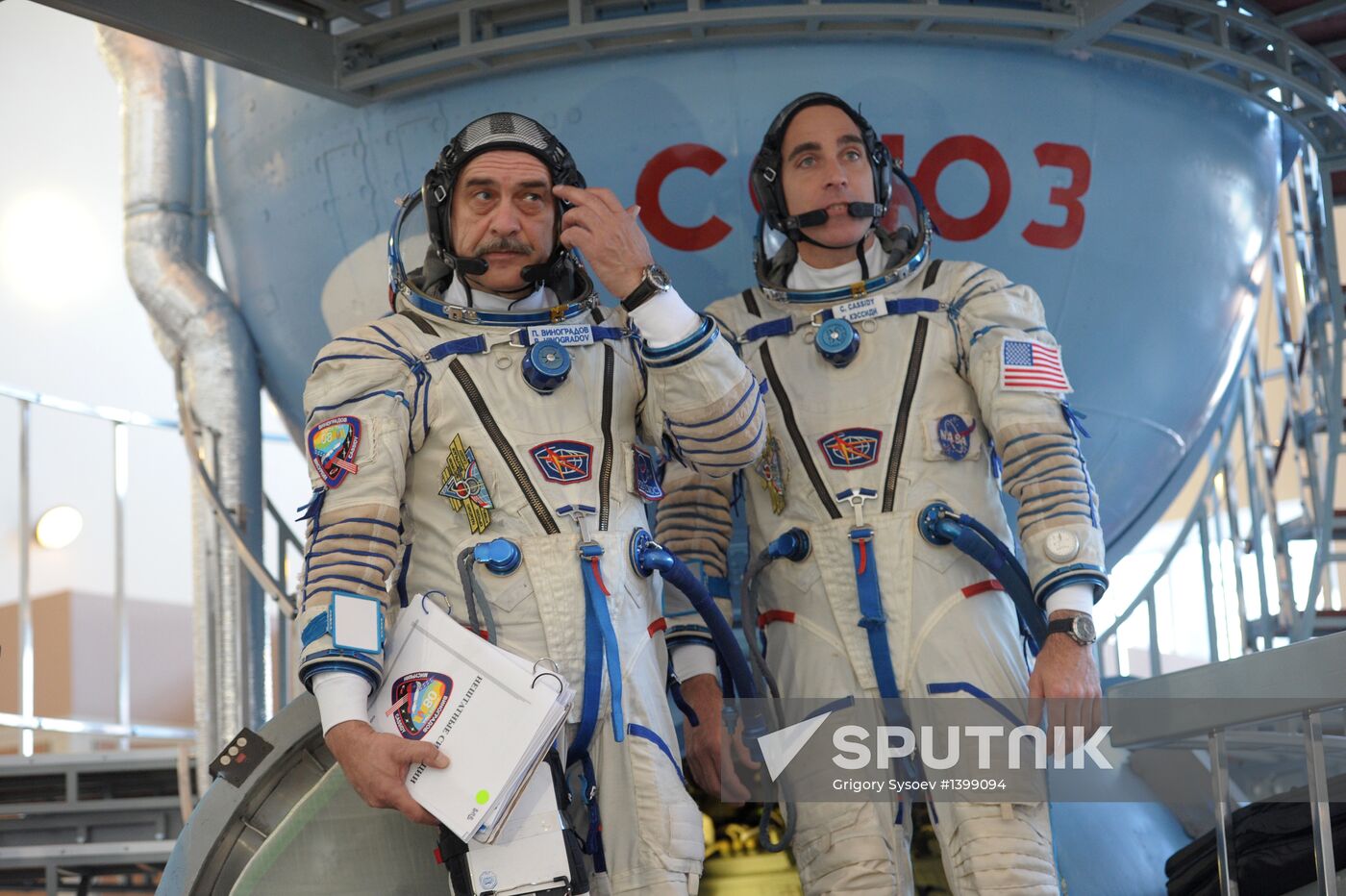 ISS Expedition 35/36 crew training