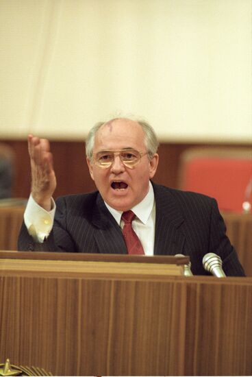 Gorbachev address congress 