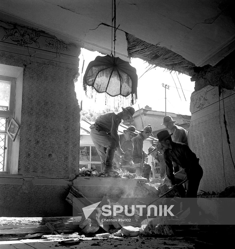TASHKENT EARTHQUAKE CLEAN-UP OPERATIONS