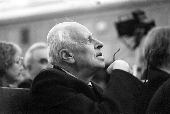 SAKHAROV CLUB MOSCOW ROSTRUM