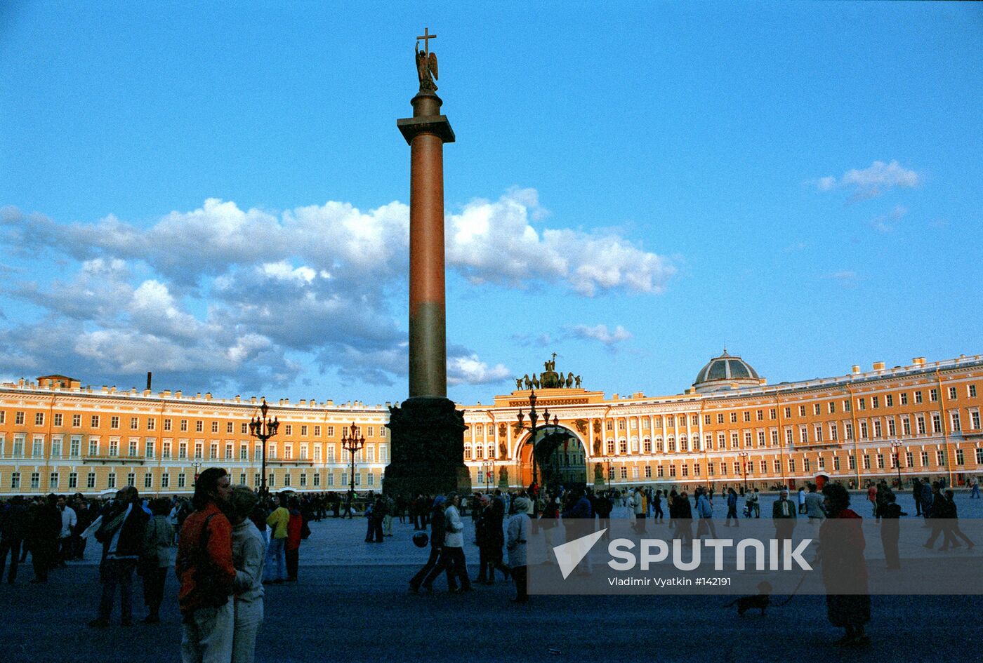 St. PETERSBURG PALACE SQUARE ALEKSANDER COLUMN