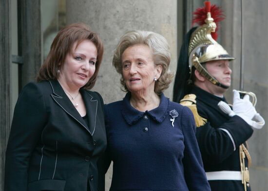 LYUDMILA PUTIN BERNADETTE CHIRAC