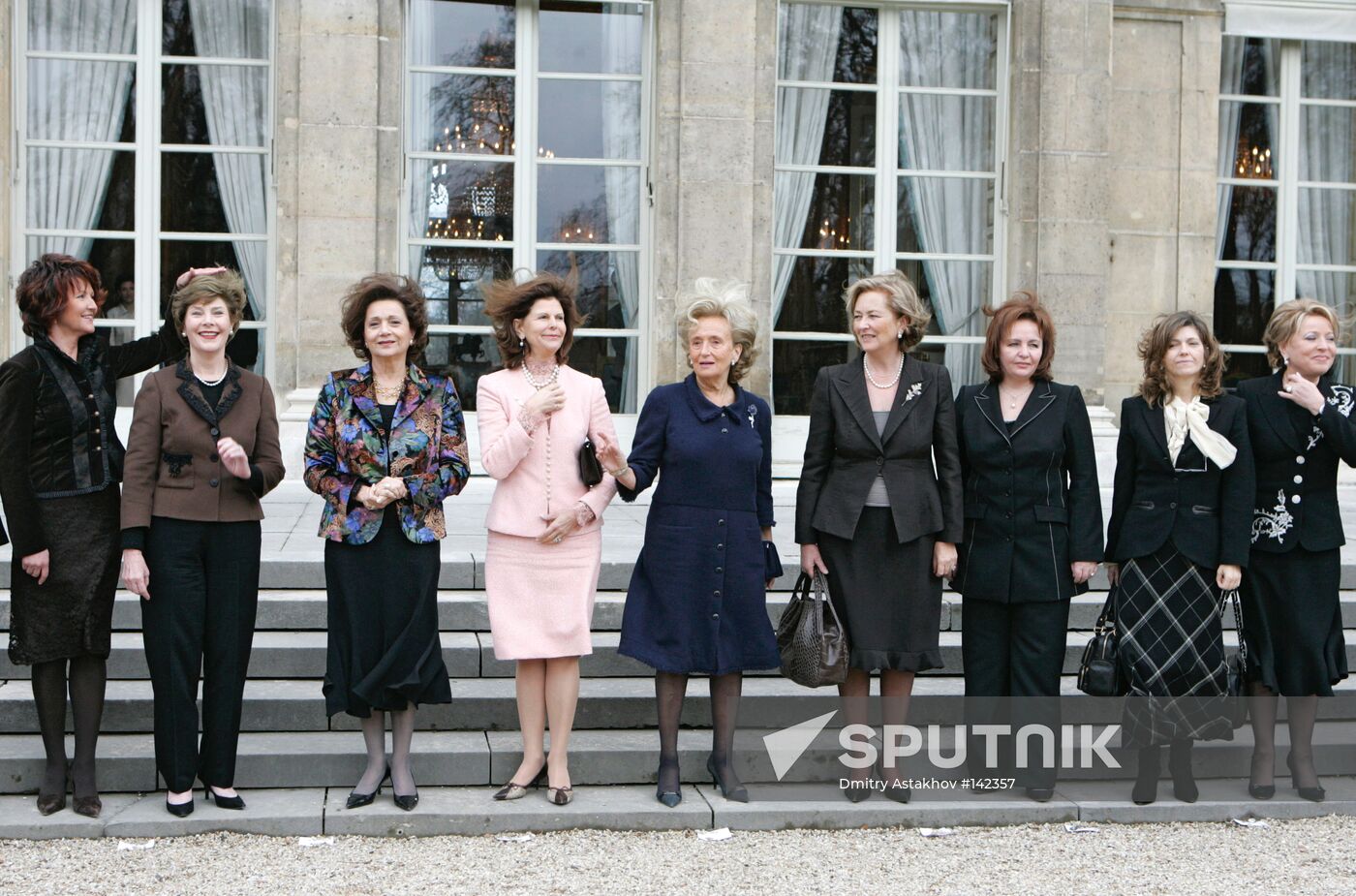 LYUDMILA PUTINA IN PARIS