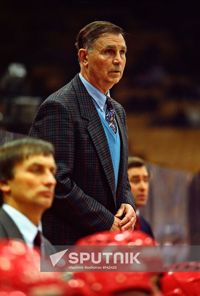 TIKHONOV COACH HOCKEY