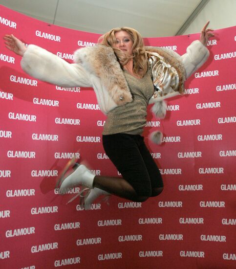 GLAMOUR SATURDAY 