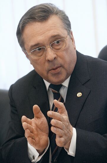 YURY BELENKOV 