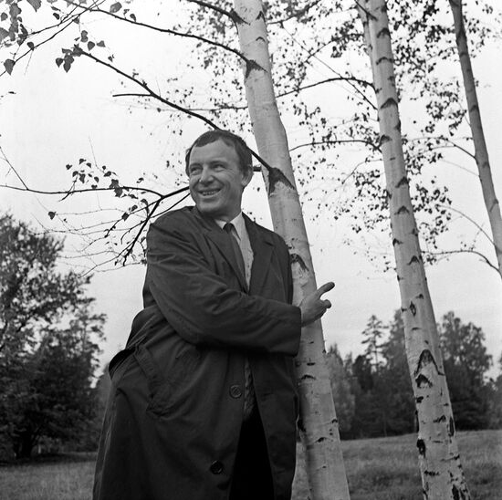 INNOKENTY SMOKTUNOVSKY ACTOR