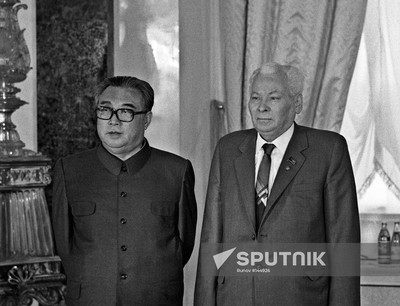 CHERNENKO KIM IL SUNG MEETING KREMLIN