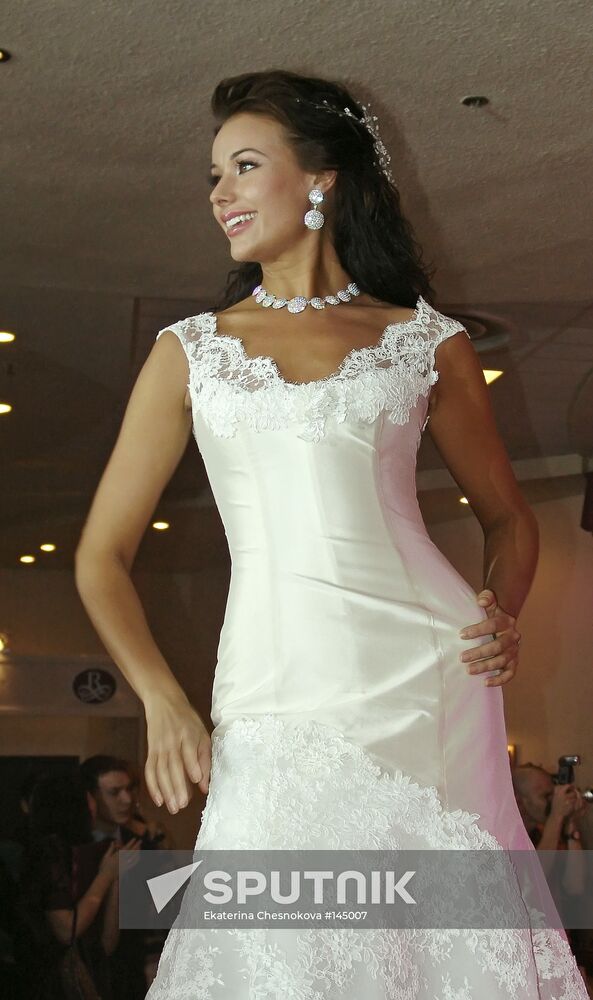 WEDDING FAIR