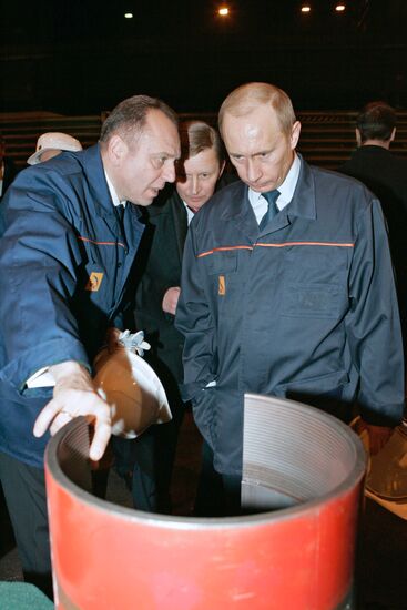 VLADIMIR PUTIN VOLGOGRAD