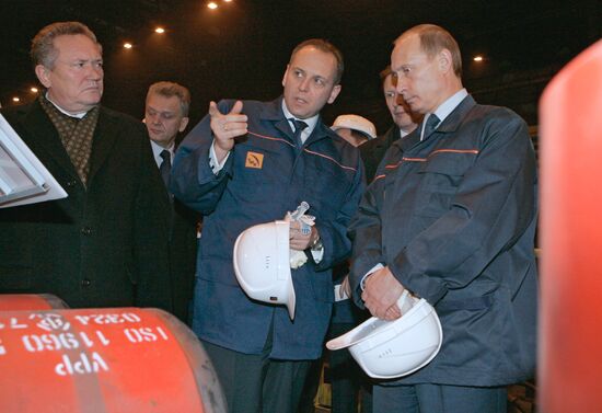 VLADIMIR PUTIN VOLGOGRAD