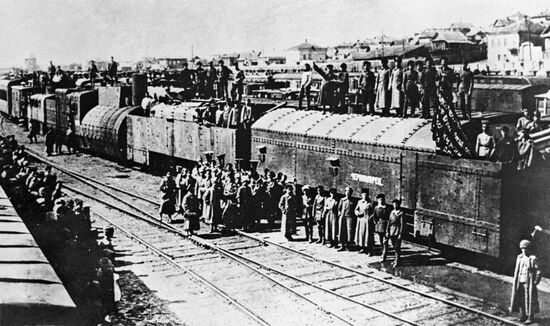 CIVIL WAR ARMORED TRAIN "CHERNOMORETS" TSARITSYN