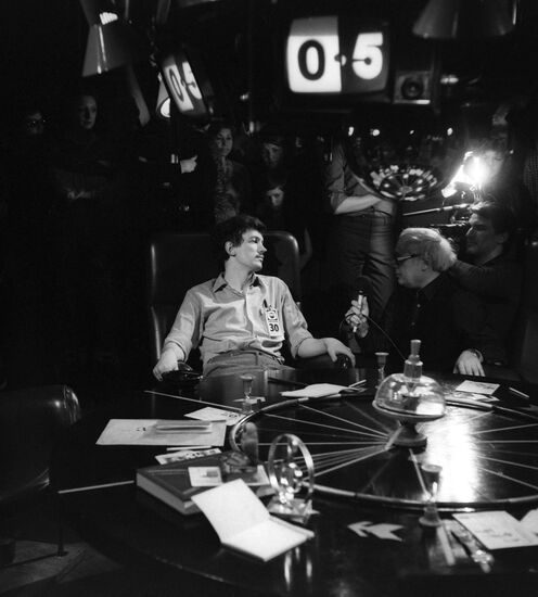 TELEVISION QUIZ WHO? WHERE? WHEN? VENGERTSEV CONTESTANT