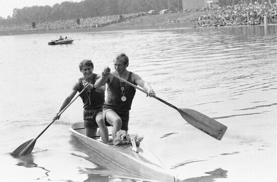 MUNICH OLYMPICS CANOE RACING CESIUNAS LOBANOV