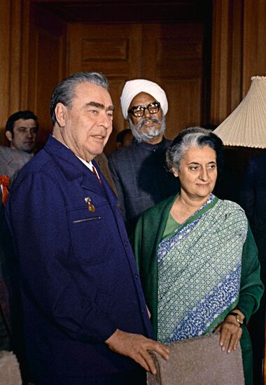 BREZHNEV VISIT INDIA GANDHI MEETING
