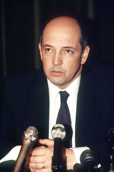 ARTYOM TARASOV BUSINESS TYCOON