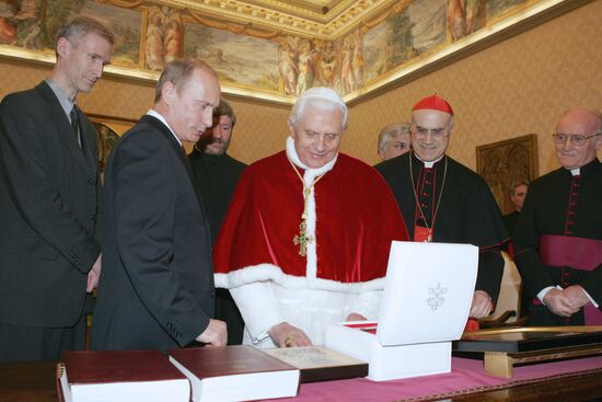 POPE BENEDICT XVI VLADIMIR PUTIN
