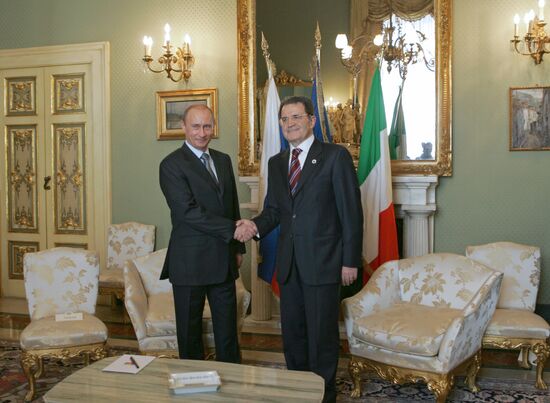 VLADIMIR PUTIN ITALY 