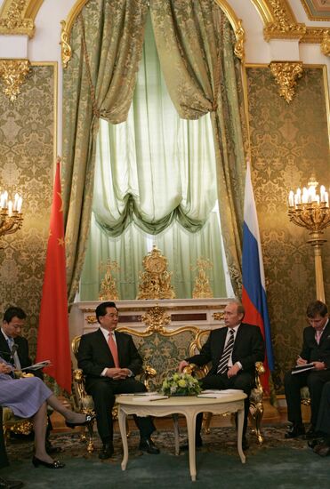 VLADIMIR PUTIN HU JINTAO
