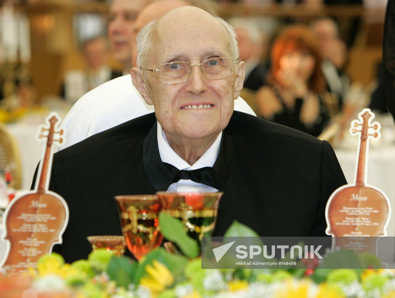 MSTISLAV ROSTROPOVICH