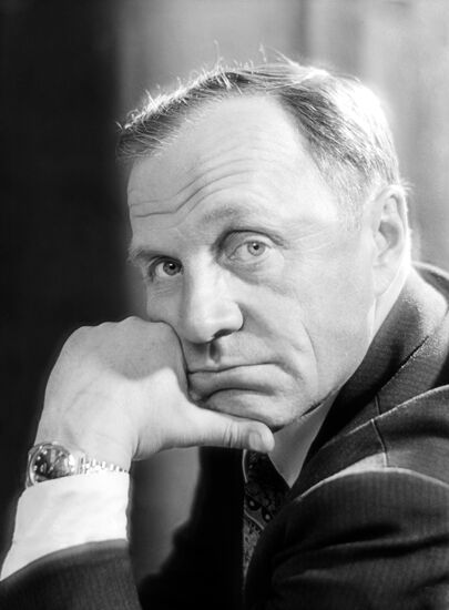 ULYANOV ACTOR VAKHTANGOV THEATER 