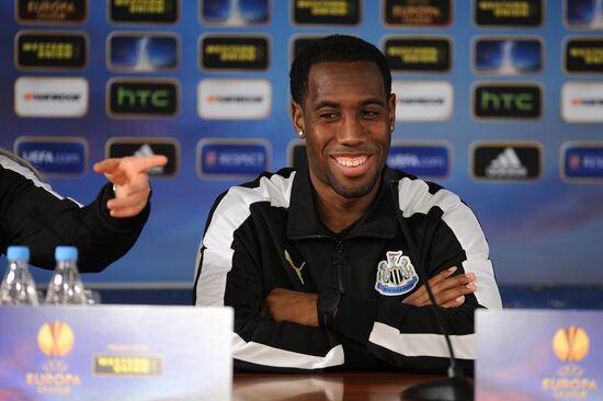 FC Newcastle United holds training session