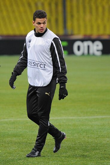 FC Newcastle United holds training session