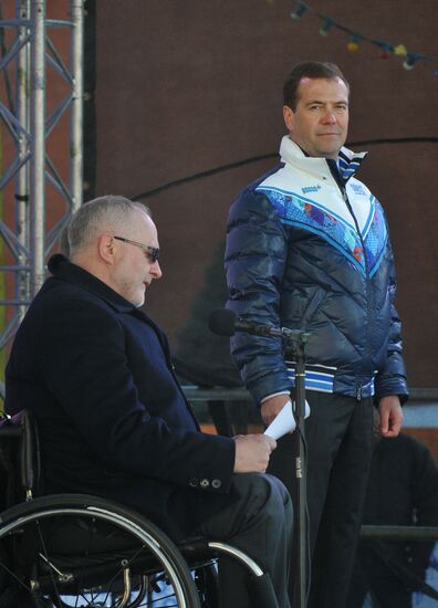 Dmitry Medvedev launches Sochi Paralympics countdown