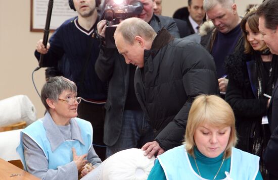 Vladimir Putin visits Northwestern Federal District