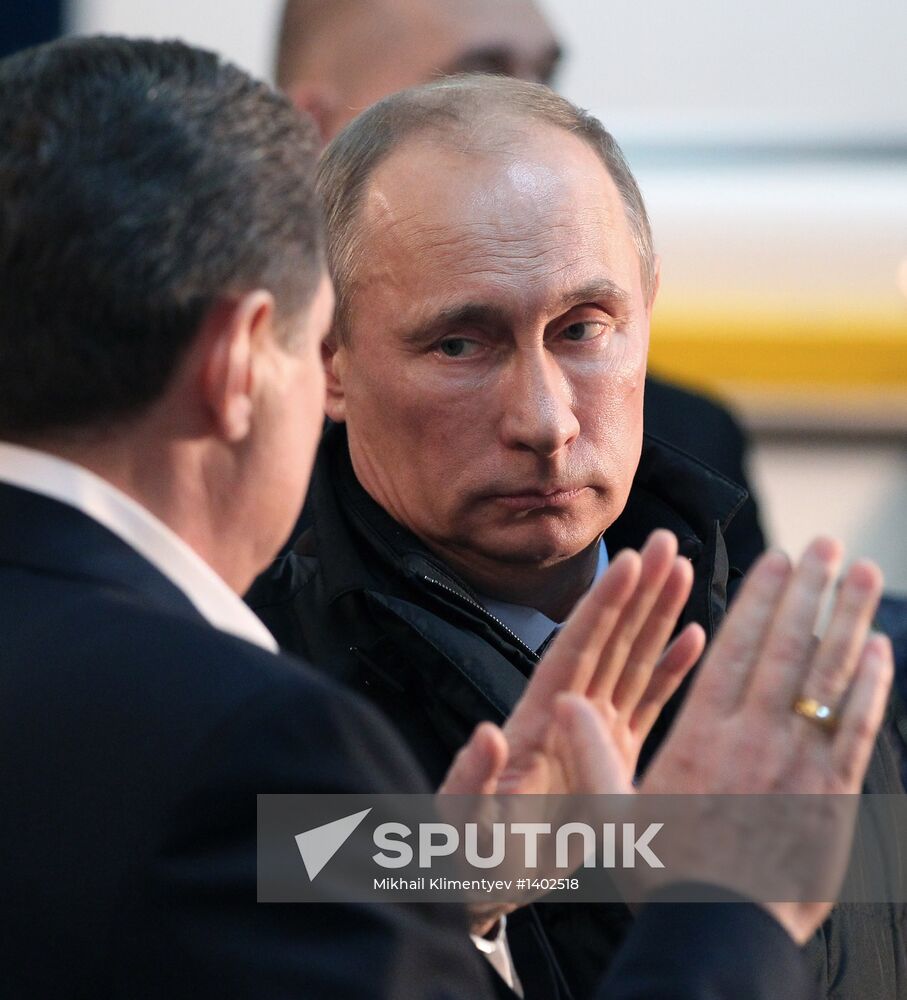 Vladimir Putin visits Northwestern Federal District