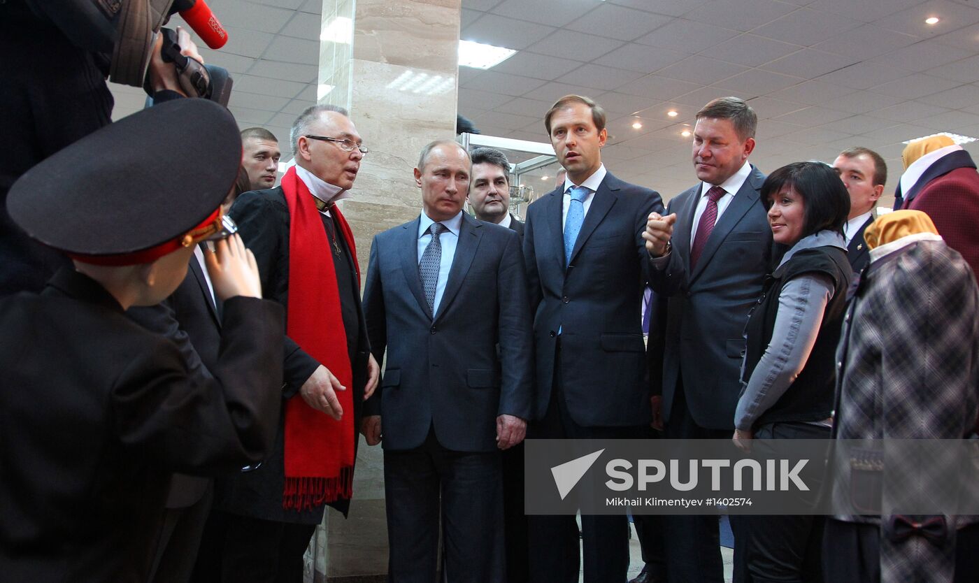 Vladimir Putin visits Northwestern Federal District