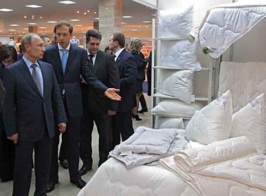 Vladimir Putin visits Northwestern Federal District