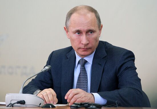Vladimir Putin visits Northwestern Federal District
