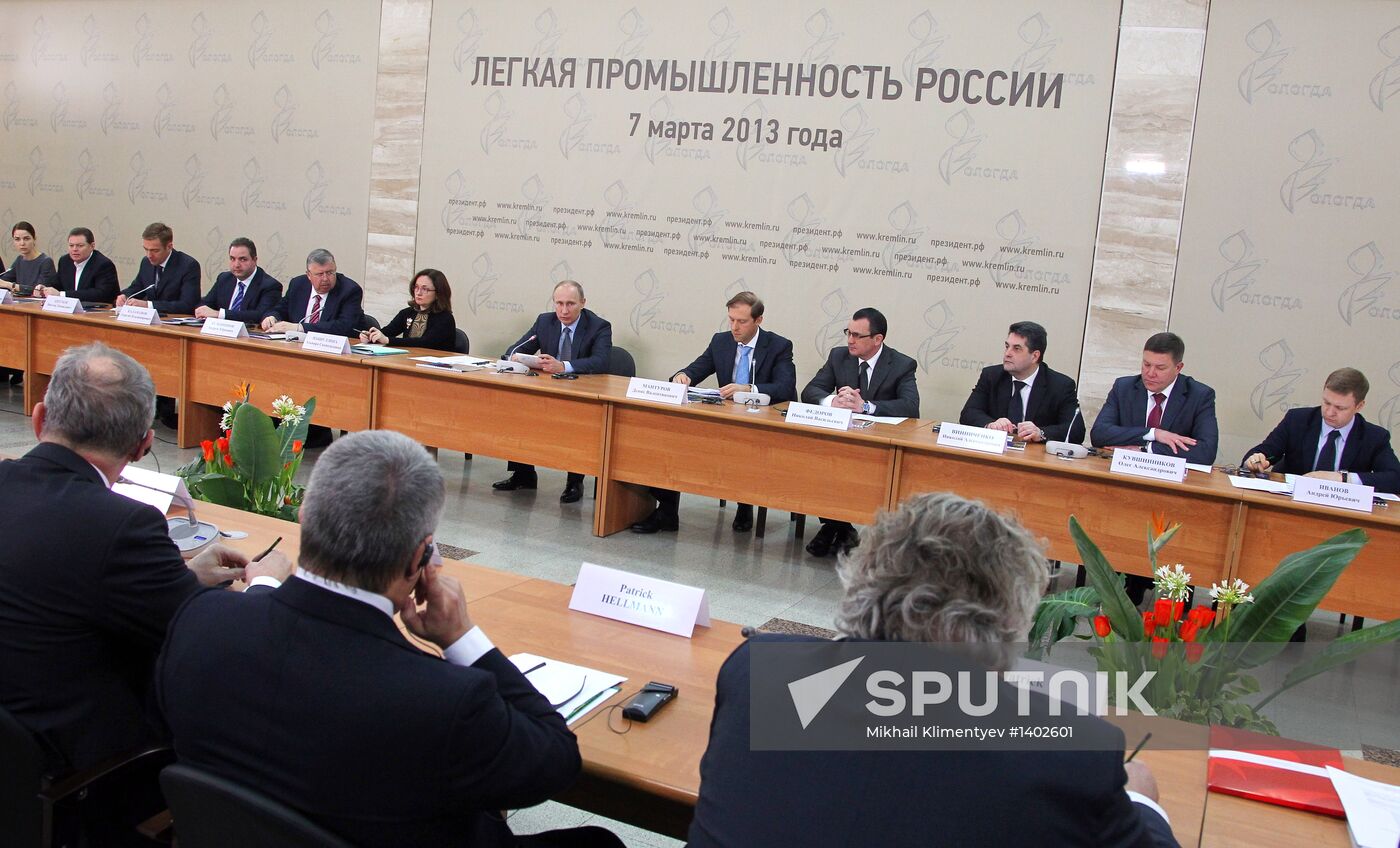 Vladimir Putin visits Northwestern Federal District
