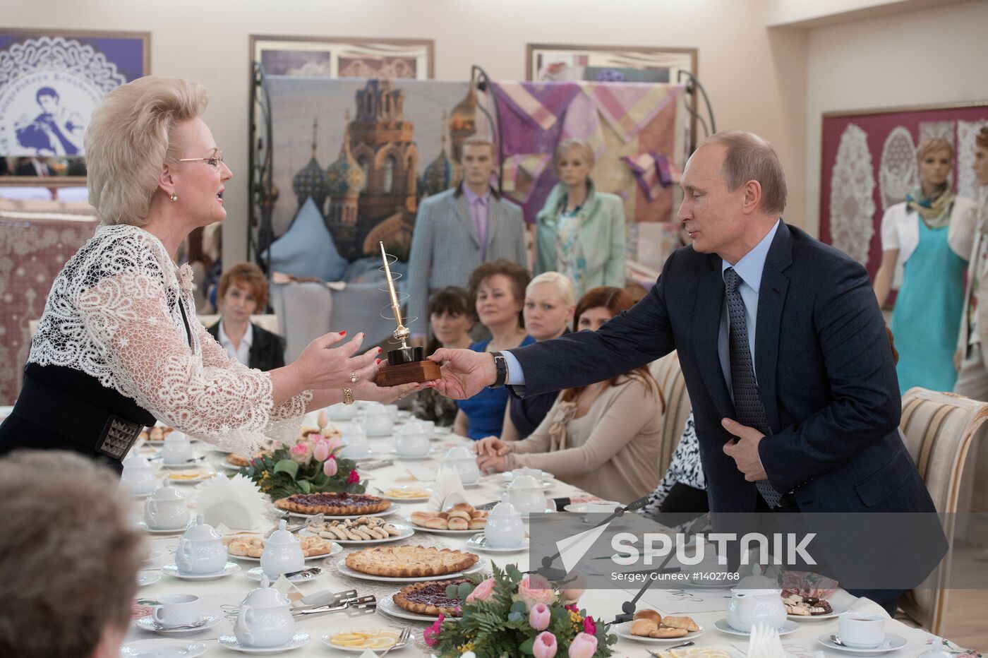 Vladimir Putin visits Northwestern Federal District