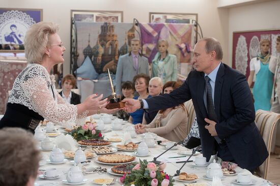 Vladimir Putin visits Northwestern Federal District