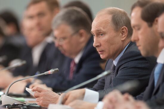 Vladimir Putin visits Northwestern Federal District