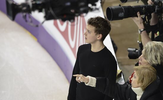World Figure Skating Championships. Training sessions