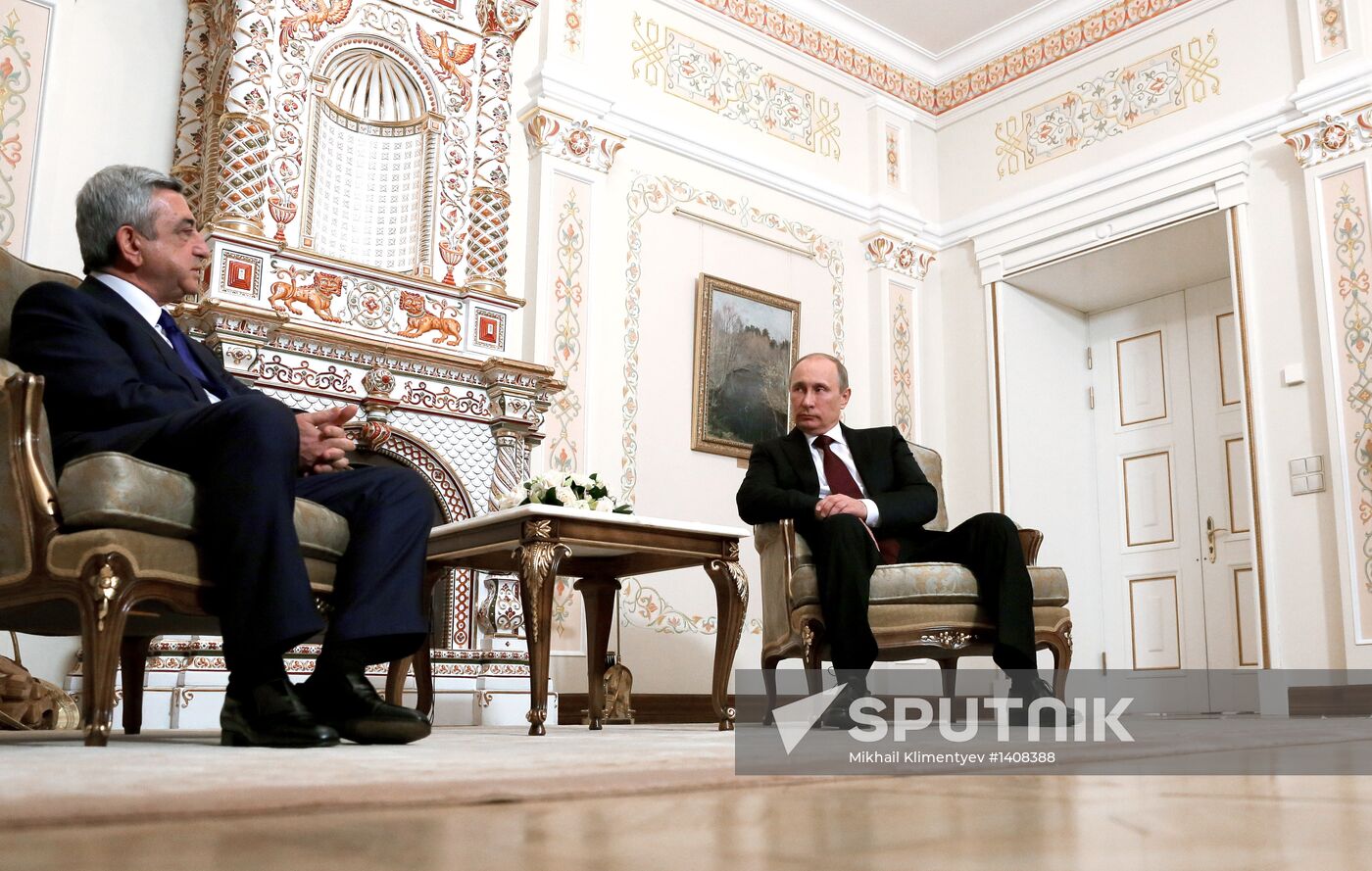 Vladimir Putin meets with Serge Sargsyan in Novo-Ogaryovo