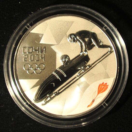 Presentation of Sochi 2014 commemorative bill
