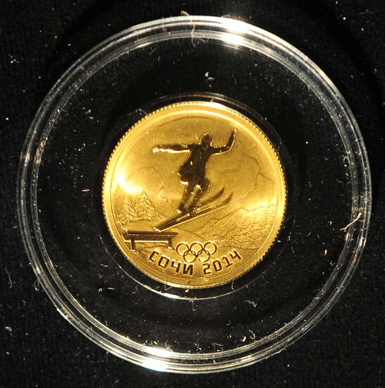 Presentation of Sochi 2014 commemorative bill