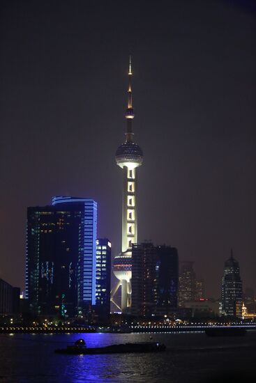 Cities of the world. Shanghai
